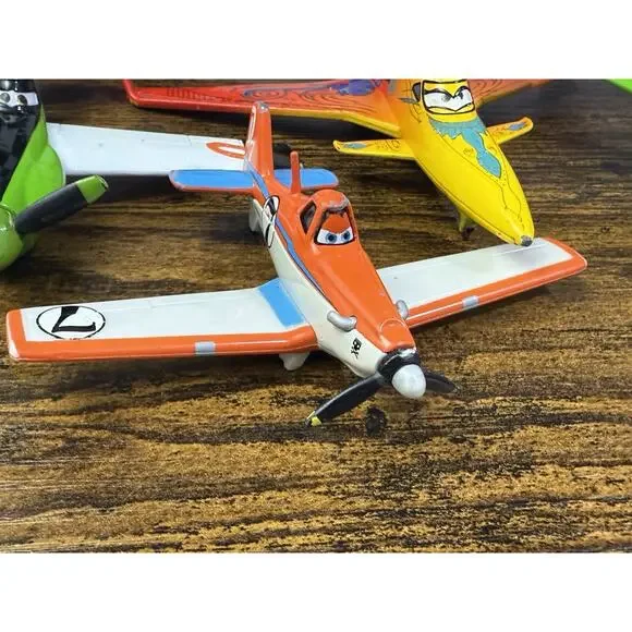 Disney Pixar Planes 1:55 - Lot of 6 Damaged Planes - Read Description - Picture 6 of 8